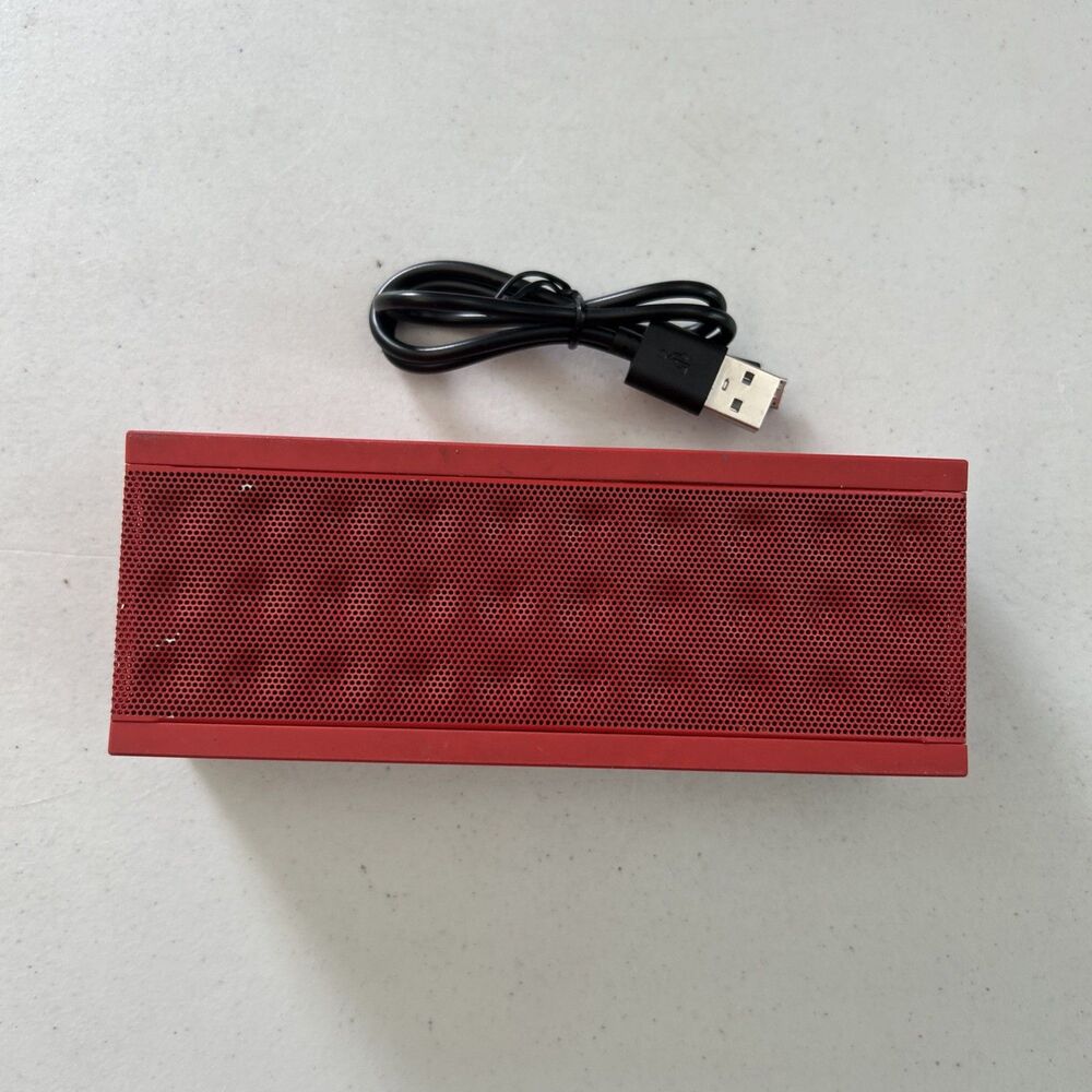 Jambox Jawbone Mini Bluetooth Speaker Portable Red V3J-JBE w/ USB Cord Tested